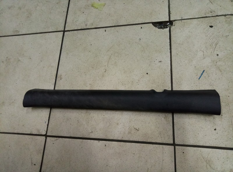 Накладка порога (внутренняя) Kia Rio 3 2011-2015 858714Y000 на Kia Rio 3