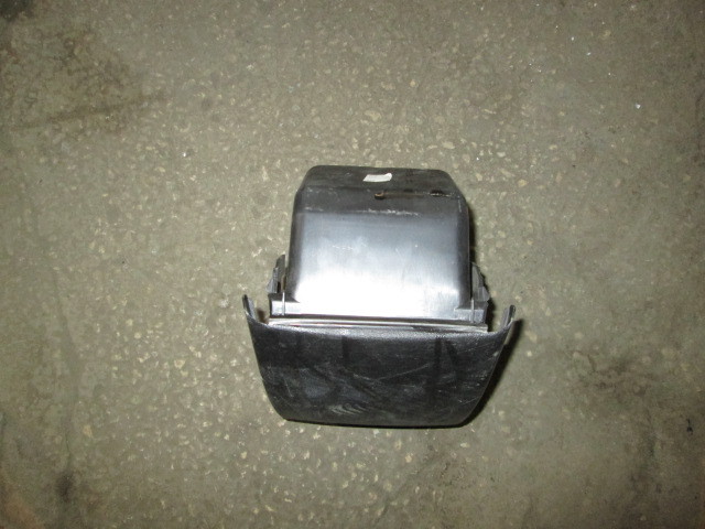 Пепельница Peugeot 307 2001-2008 на Peugeot 307