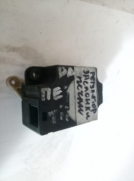 Моторчик заслонки отопителя Nissan Tiida C11 2004-2012 на Nissan Tiida C11