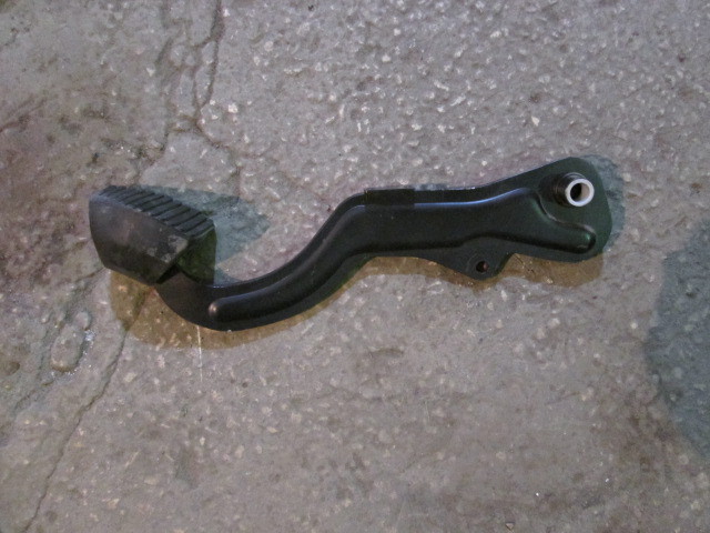 Педаль тормоза Peugeot 307 2001-2008 на Peugeot 307