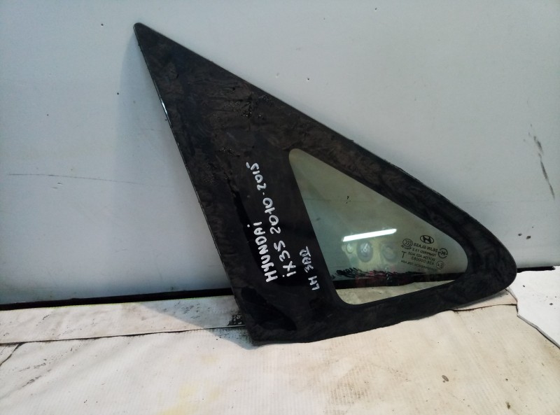 Стекло кузовное глухое заднее правое Hyundai ix35  2010-2015 на Hyundai ix35 