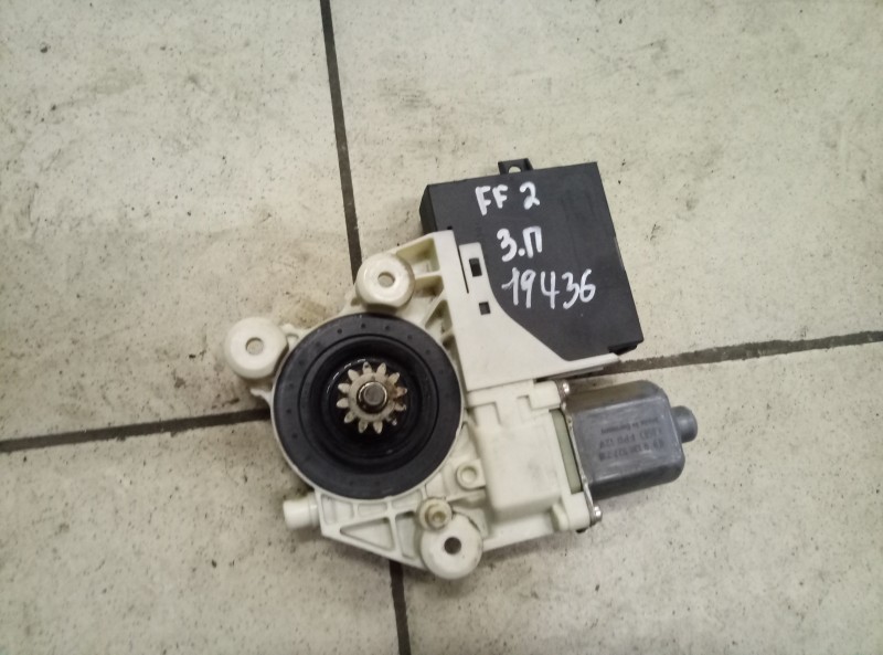 Моторчик стеклоподъемника Ford Focus 2 2005-2008 на Ford Focus 2