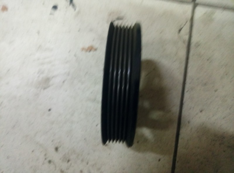 Шкив коленвала Volkswagen Polo V 2009-2015 1.6 на Volkswagen Polo V