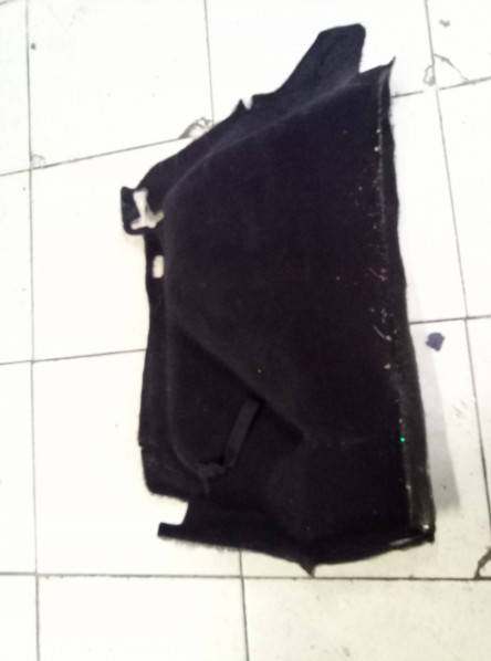 Обшивка багажника Ford Focus 2 2005-2008 на Ford Focus 2
