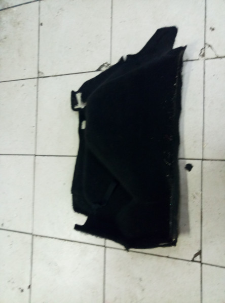 Обшивка багажника Ford Focus 2 2005-2008 на Ford Focus 2