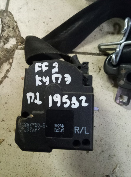 Ремень безопасности на Ford Focus 2