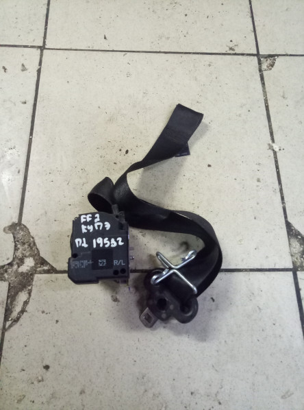 Ремень безопасности Ford Focus 2 2005-2008 на Ford Focus 2