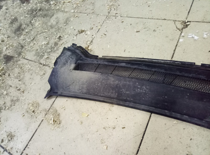 Решетка стеклооч. (планка под лобовое стекло) Ford Focus 2 2005-2008 на Ford Focus 2
