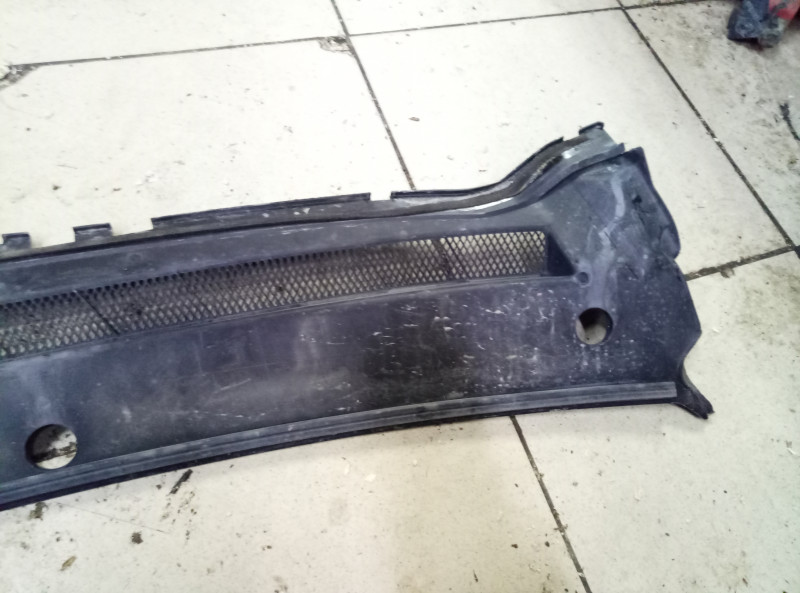Решетка стеклооч. (планка под лобовое стекло) Ford Focus 2 2005-2008 на Ford Focus 2