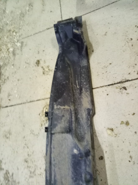 Решетка стеклооч. (планка под лобовое стекло) Ford Focus 2 2005-2008 на Ford Focus 2
