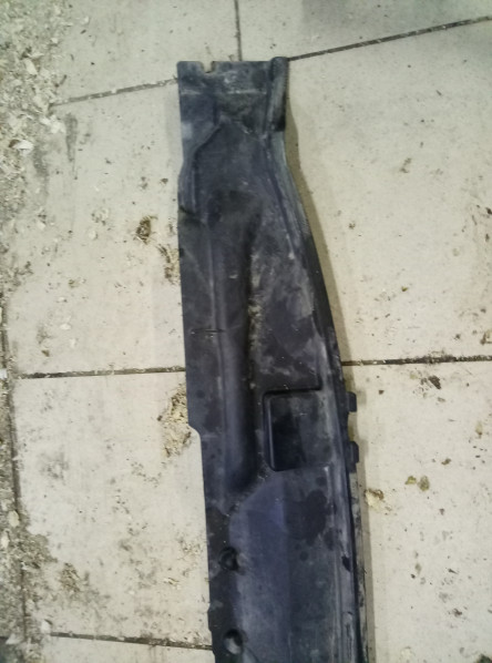 Решетка стеклооч. (планка под лобовое стекло) Ford Focus 2 2005-2008 на Ford Focus 2
