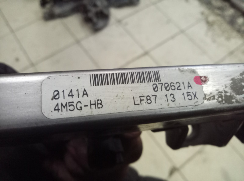 Рейка топливная (рампа) Ford Focus 2 2005-2008 на Ford Focus 2