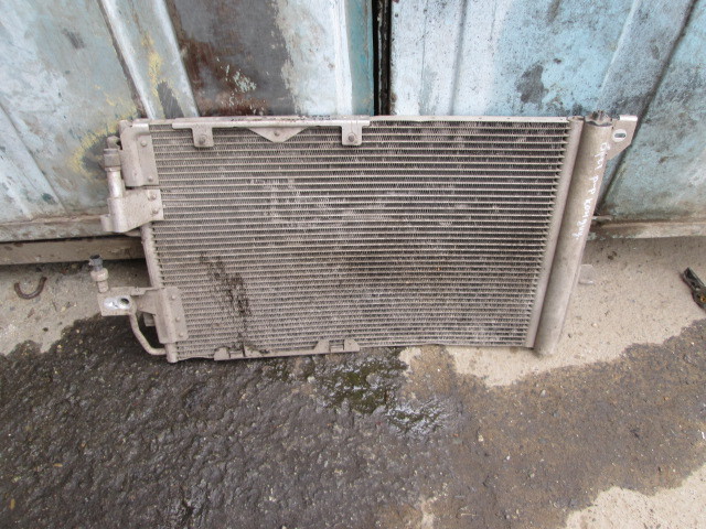 Радиатор кондиционера (конденсер) Opel Astra G 1998-2009 на Opel Astra G