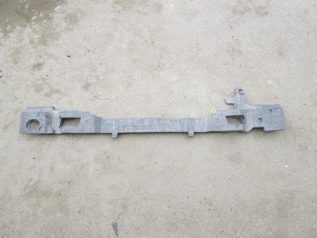 Наполнитель переднего бампера Audi A6 (C7) 2011-2014 на Audi A6 (C7)
