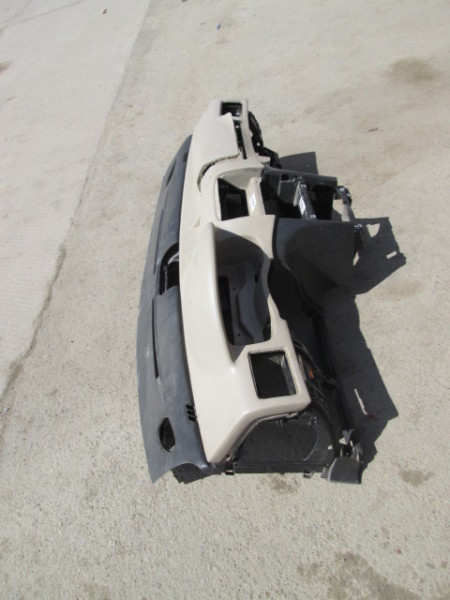 Торпедо Peugeot 307 2001-2008 на Peugeot 307