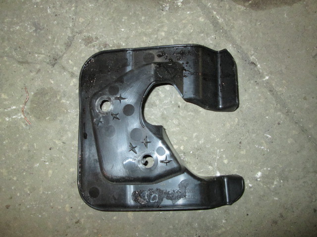 Крепление Nissan Tiida C11 2004-2012 на Nissan Tiida C11