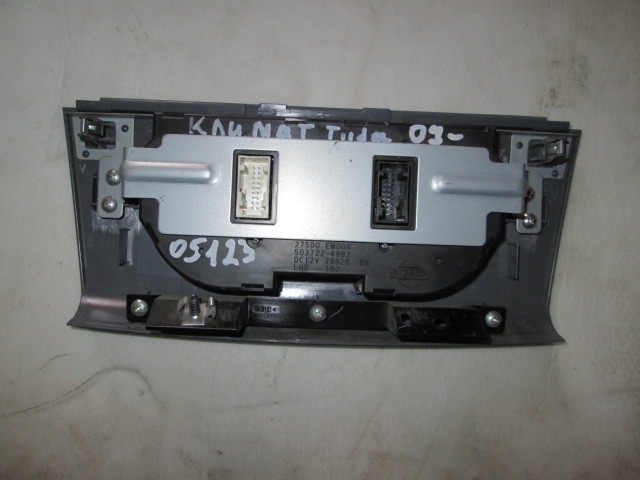 Блок управления климатической установкой Nissan Tiida C11 2004-2012   27500EM00A на Nissan Tiida C11