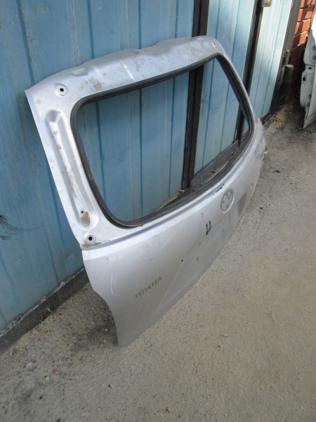 Дверь багажника Toyota Highlander 2 (U40) 2007-2010 на Toyota Highlander 2 (U40)