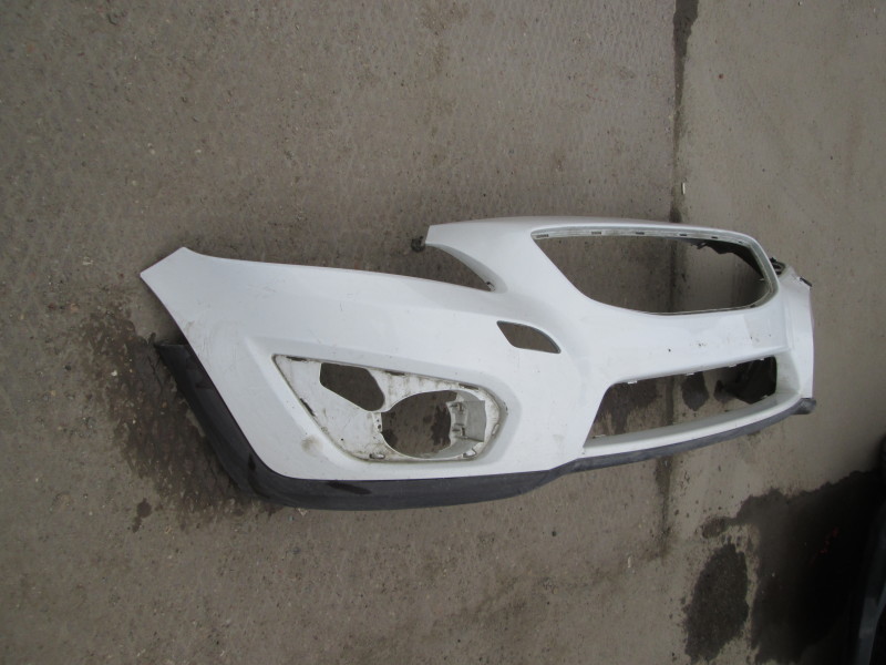 Бампер передний Volvo C30  2006-2010 на Volvo C30 