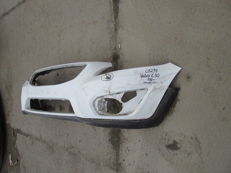 Бампер передний Volvo C30  2006-2010 на Volvo C30 