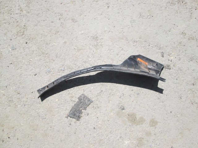 Накладка порога (внутренняя) Nissan Tiida C11 2004-2012 на Nissan Tiida C11