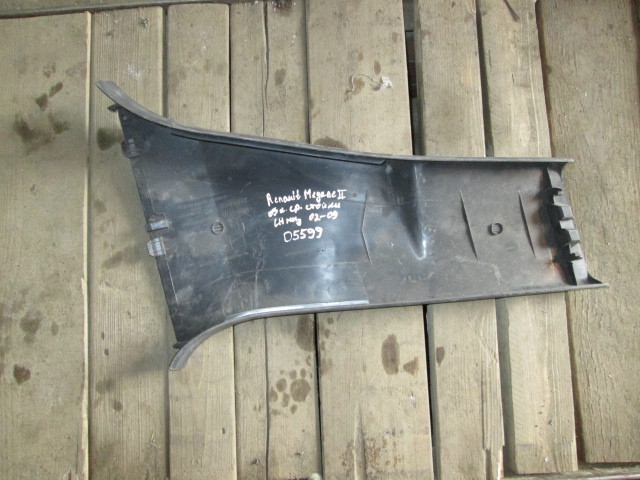 Обшивка стойки Renault Megane 2 2002-2006 на Renault Megane 2