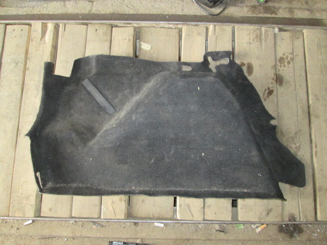 Обшивка багажника Ford Focus 2 2005-2008 на Ford Focus 2
