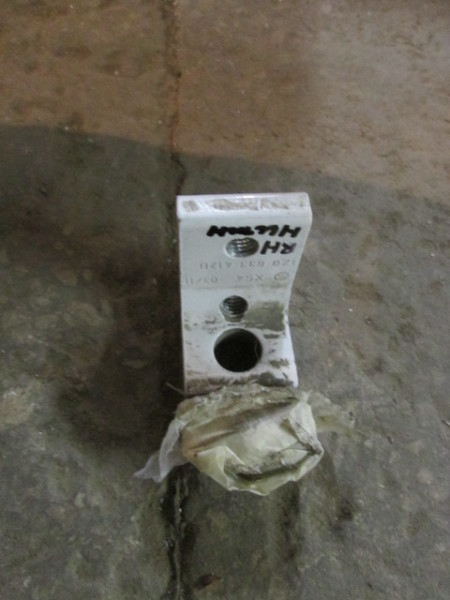 Петля двери Skoda Octavia 2 2004-2008 на Skoda Octavia 2