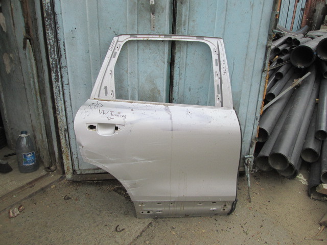 Дверь задняя правая Volkswagen Touareg 2 2010-2014 на Volkswagen Touareg 2