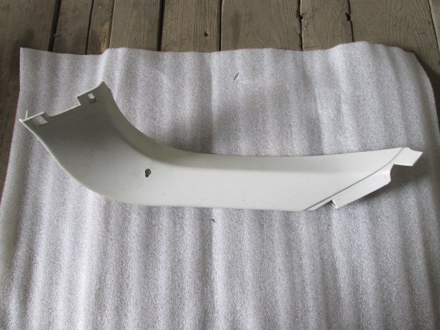 Обшивка двери багажника Ford Focus 3 2011-2015 на Ford Focus 3