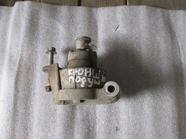 Кронштейн АКПП левый Opel Astra G 1998-2009 на Opel Astra G
