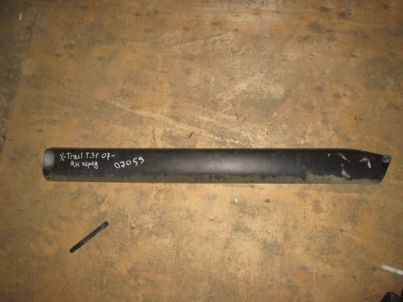 Накладка двери задней Nissan X-Trail T31 2007-2011 на Nissan X-Trail T31