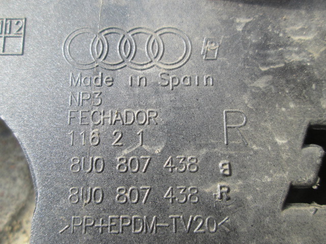 Бампер передний Audi Q3  2011-2014 на Audi Q3 