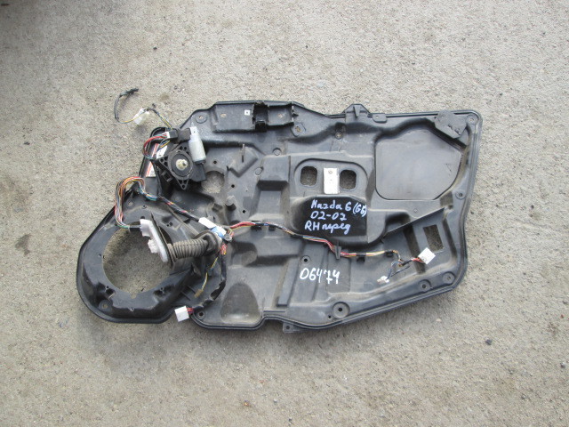 Панель двери передней правой Mazda 6(GG) 2002-2005 на Mazda 6(GG)