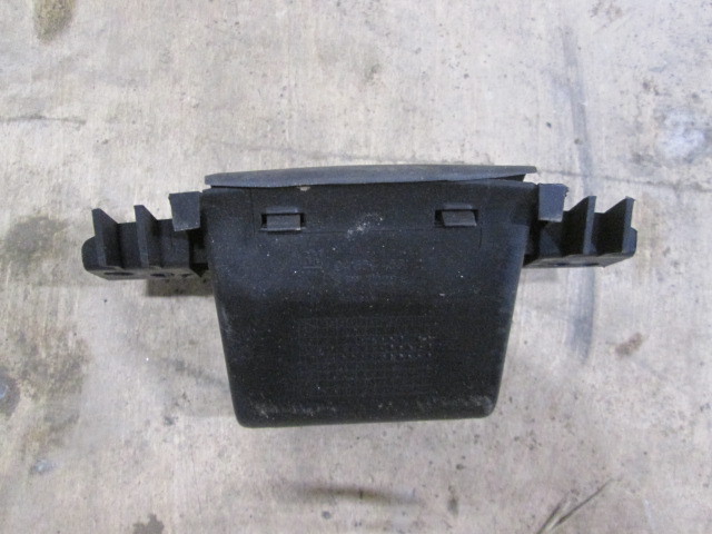 Бардачок Chevrolet Cruze 2009-2013 на Chevrolet Cruze