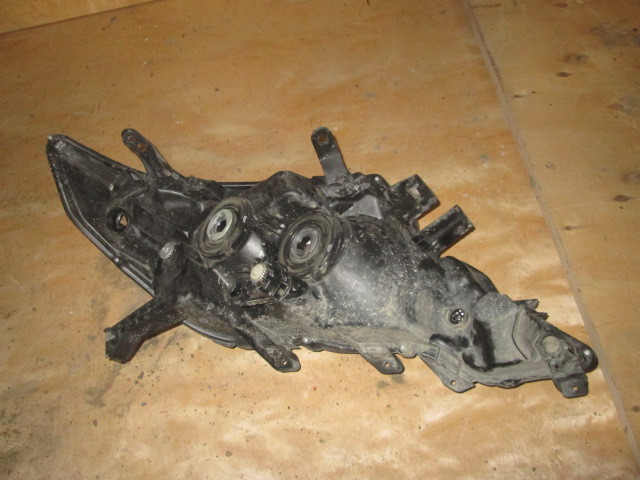 Фара левая Toyota Land Cruiser Prado 150 2009-2013 на Toyota Land Cruiser Prado 150