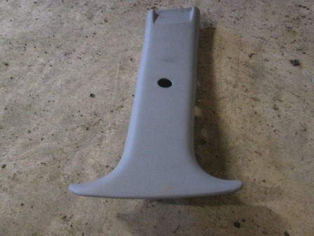 Oбшивка средней стойки правая верхняя Hyundai Getz  2002-2012 858401C010 на Hyundai Getz 