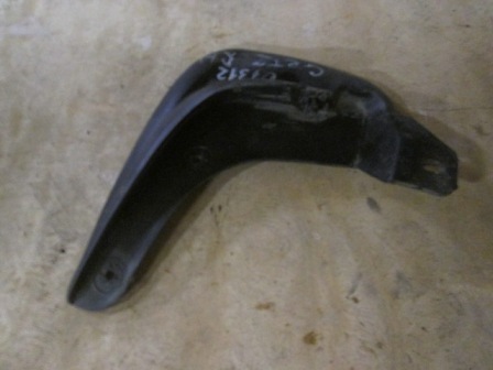 Брызговик передний правый Hyundai Getz  2002-2012 на Hyundai Getz 