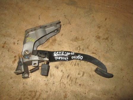 Педаль тормоза Hyundai Getz  2002-2012 на Hyundai Getz 