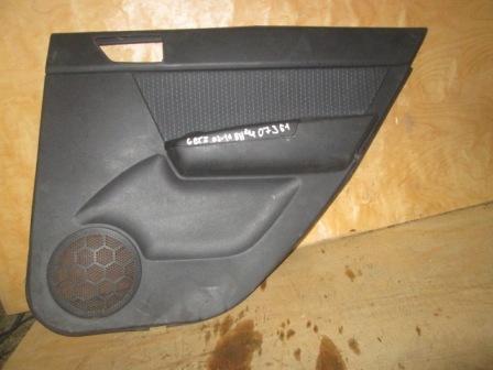 Обшивка двери задней правой Hyundai Getz  2002-2012 на Hyundai Getz 