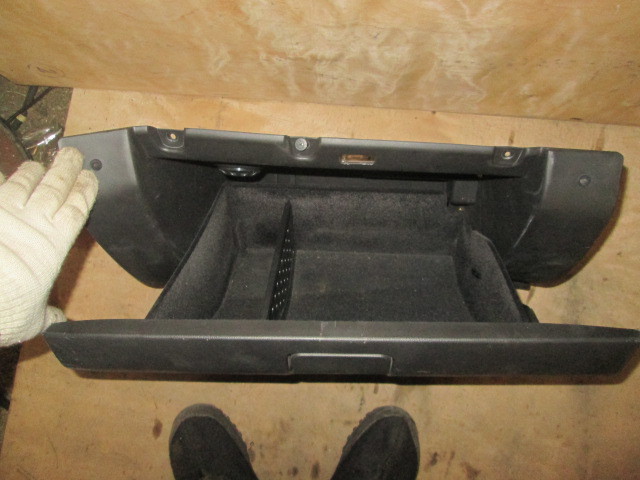 Бардачок Opel Antara  2006-2011 на Opel Antara 