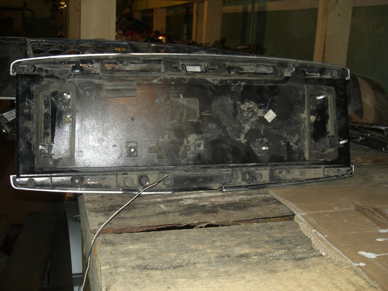 Накладка двери багажника Infiniti QX  2004-2007 на Infiniti QX 