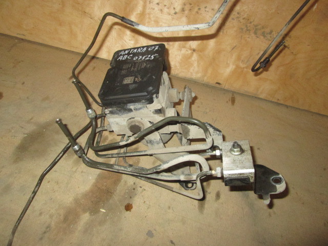 Блок ABS (насос) Opel Antara  2006-2011 на Opel Antara 