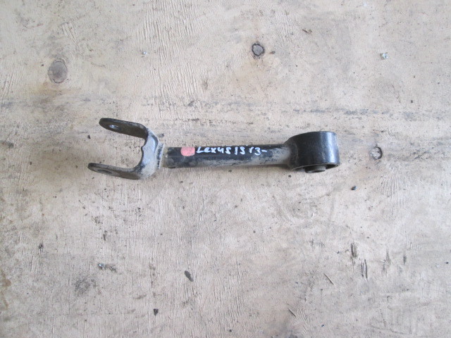 Рычаг задний Lexus IS II (XE20) 2005-2010 на Lexus IS II (XE20)