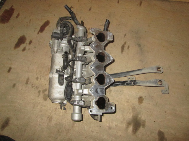 Коллектор впускной Hyundai Getz  2002-2012 на Hyundai Getz 