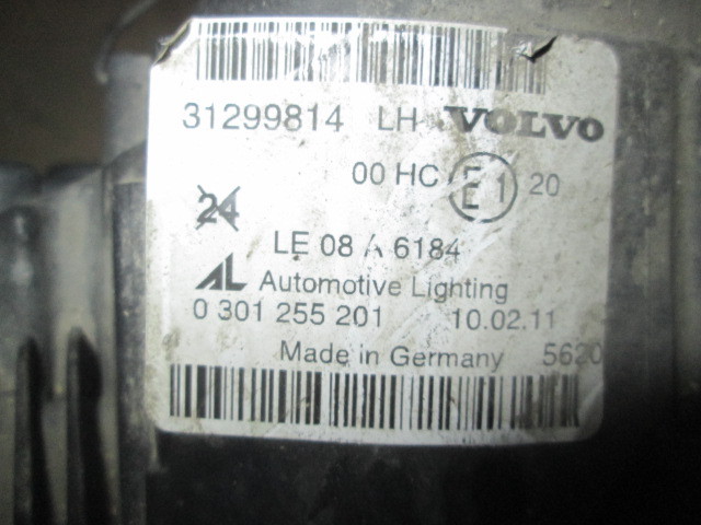 Фара левая Volvo C30  2006-2010 на Volvo C30 