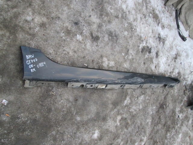 Накладка на порог (наружная) BMW 5-Series(F10,F11,F07) 2009-2013 на BMW 5-Series(F10,F11,F07)