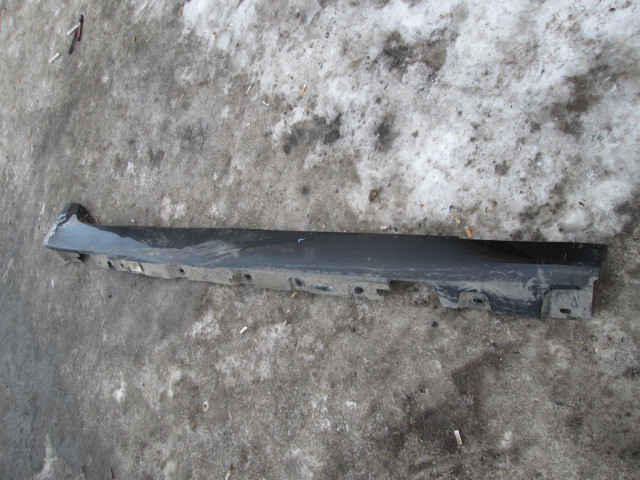 Накладка на порог (наружная) BMW 5-Series(F10,F11,F07) 2009-2013 на BMW 5-Series(F10,F11,F07)