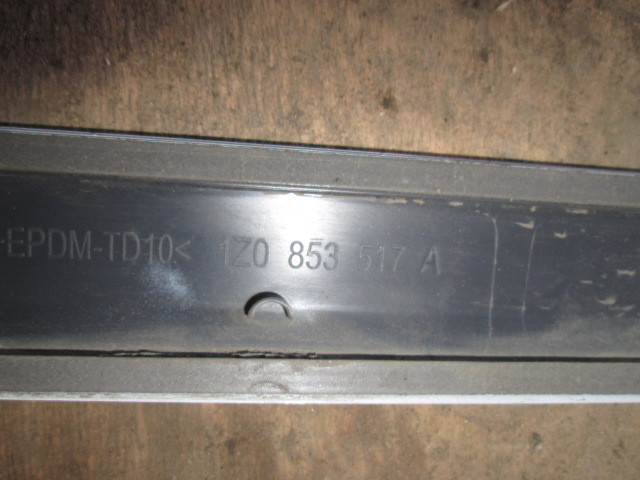 Накладка двери задней Skoda Octavia 2 2004-2008 на Skoda Octavia 2