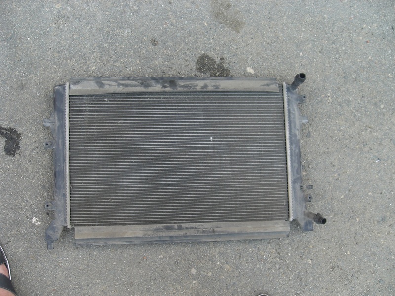 Радиатор основной Audi A3 (8P) 2003-2005 на Audi A3 (8P)